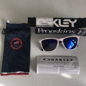 Brand new Olympic Team USA Oakley Frogskins!
